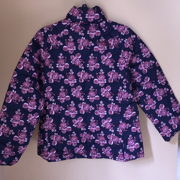 NWT Northface floral/rose down puffer jacket - Picture 2 of 5